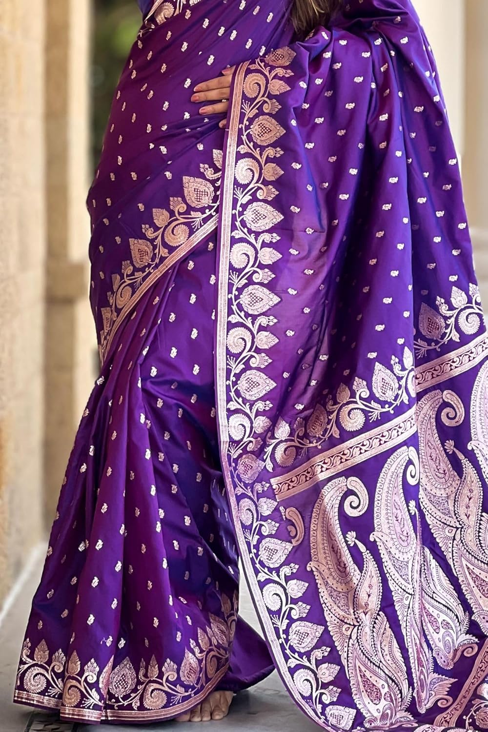 Vasthrlay Classic Saree for wedding and party wear styling