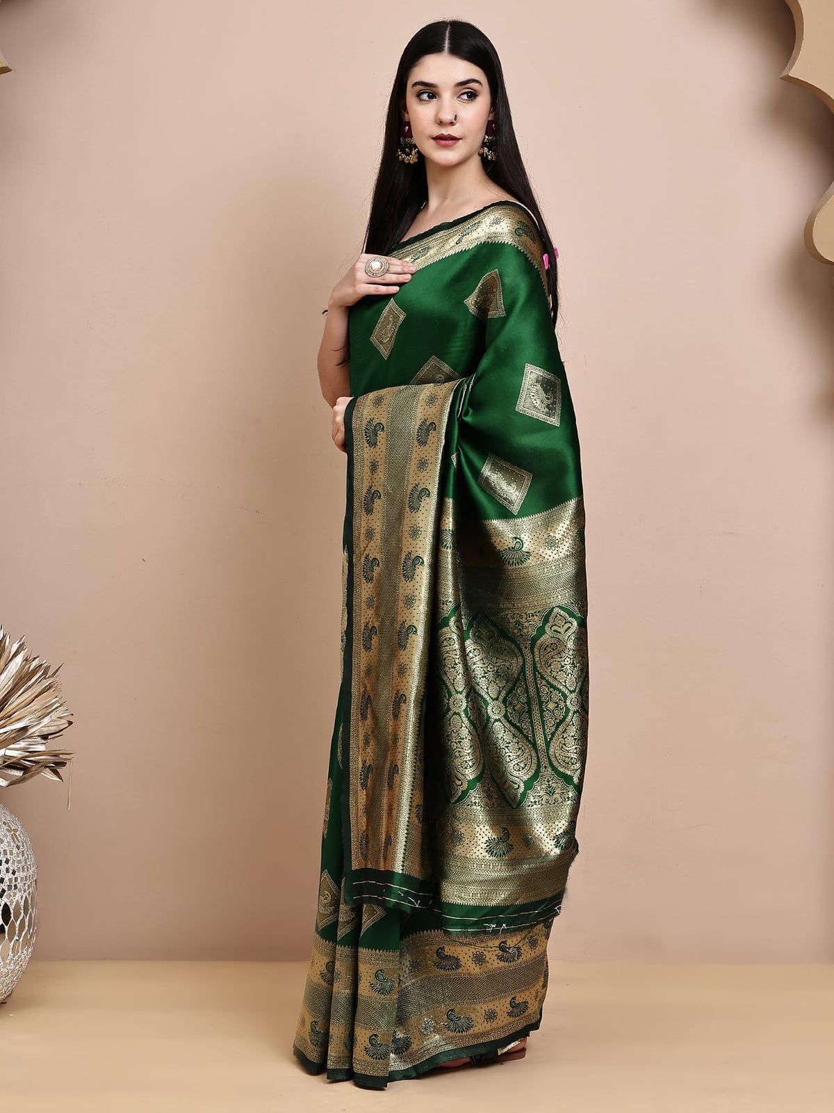 Vasthrlay Green Traditional Saree with elegant silk styling