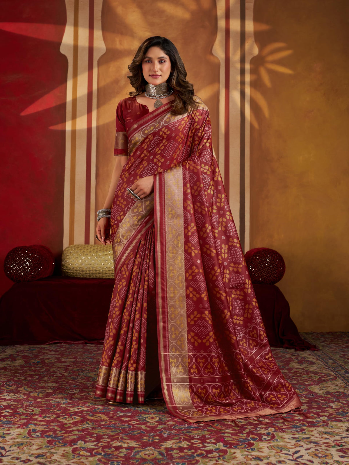 Vasthrlay Classic Traditional Saree with elegant kanjivaram styling