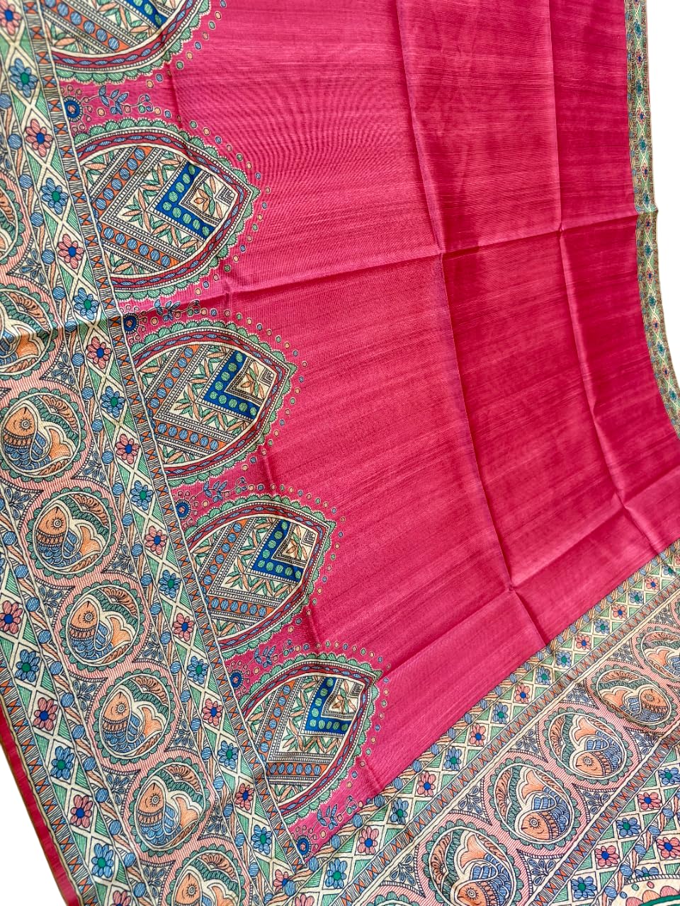 Vasthrlay Ethnic Classic Saree with decorative Kalamkari design