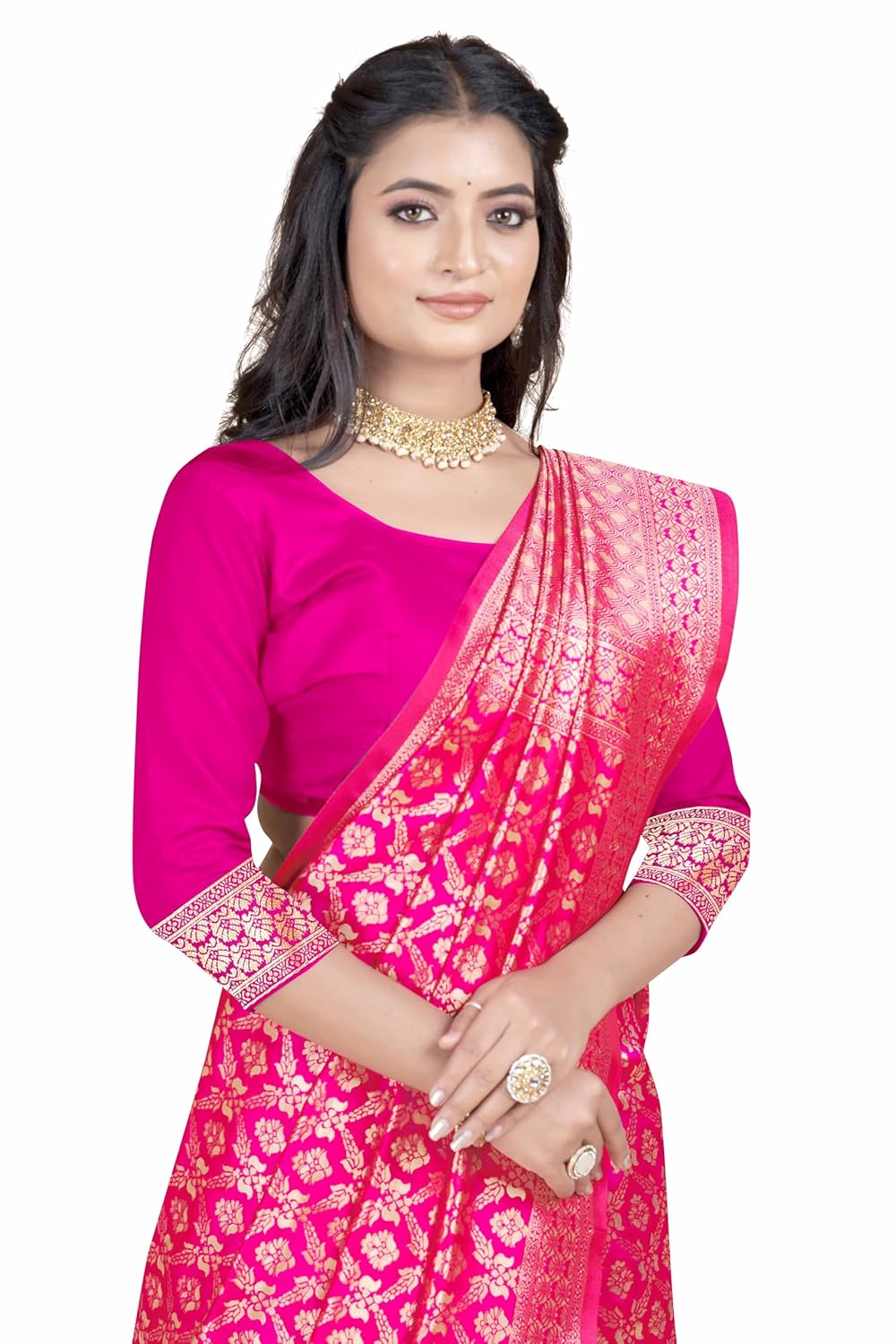 Vasthrlay Traditional Saree with refined ethnic appeal