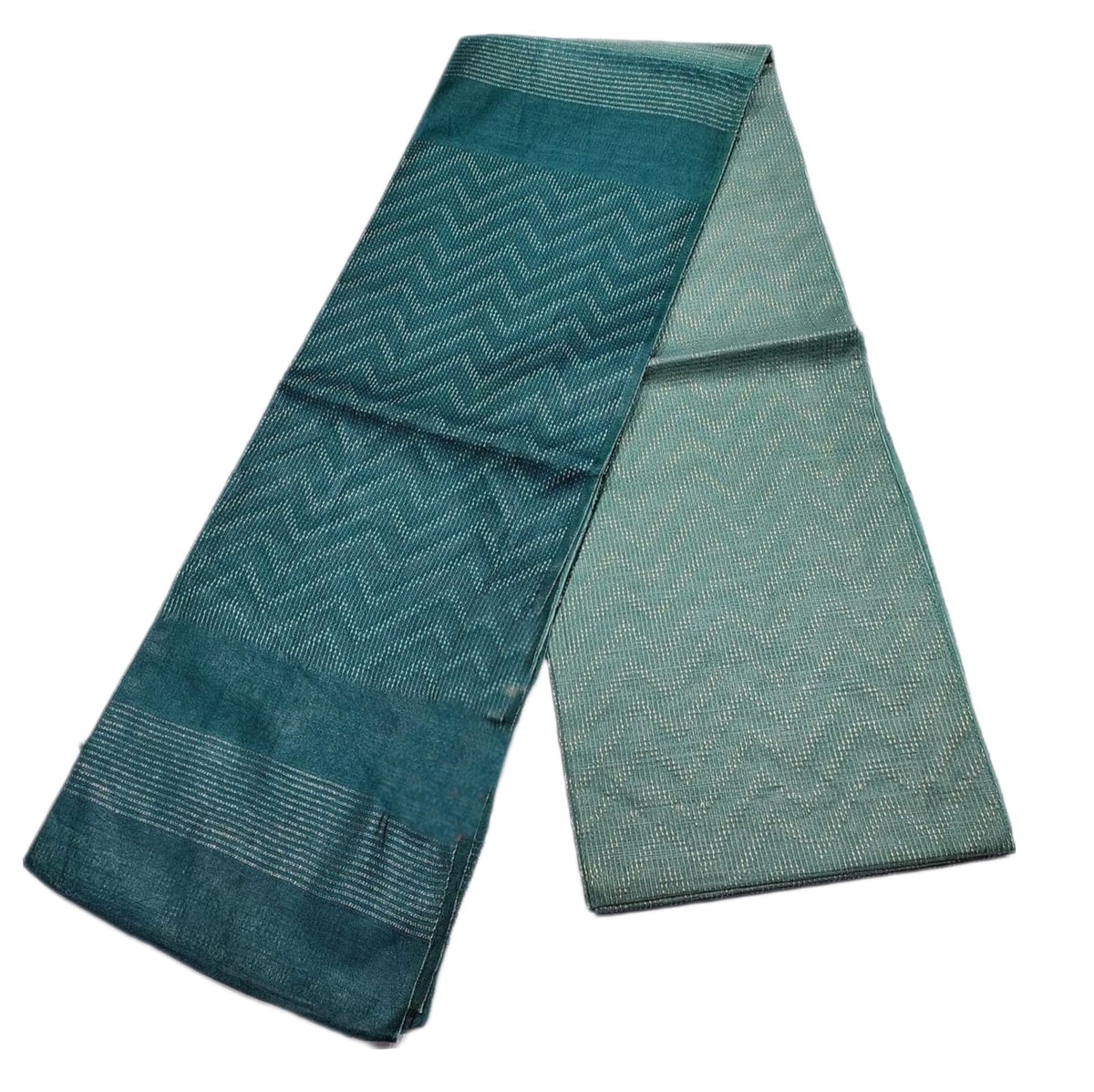 Vasthrlay Classic Handloom Traditional Saree for festive ethnic occasions