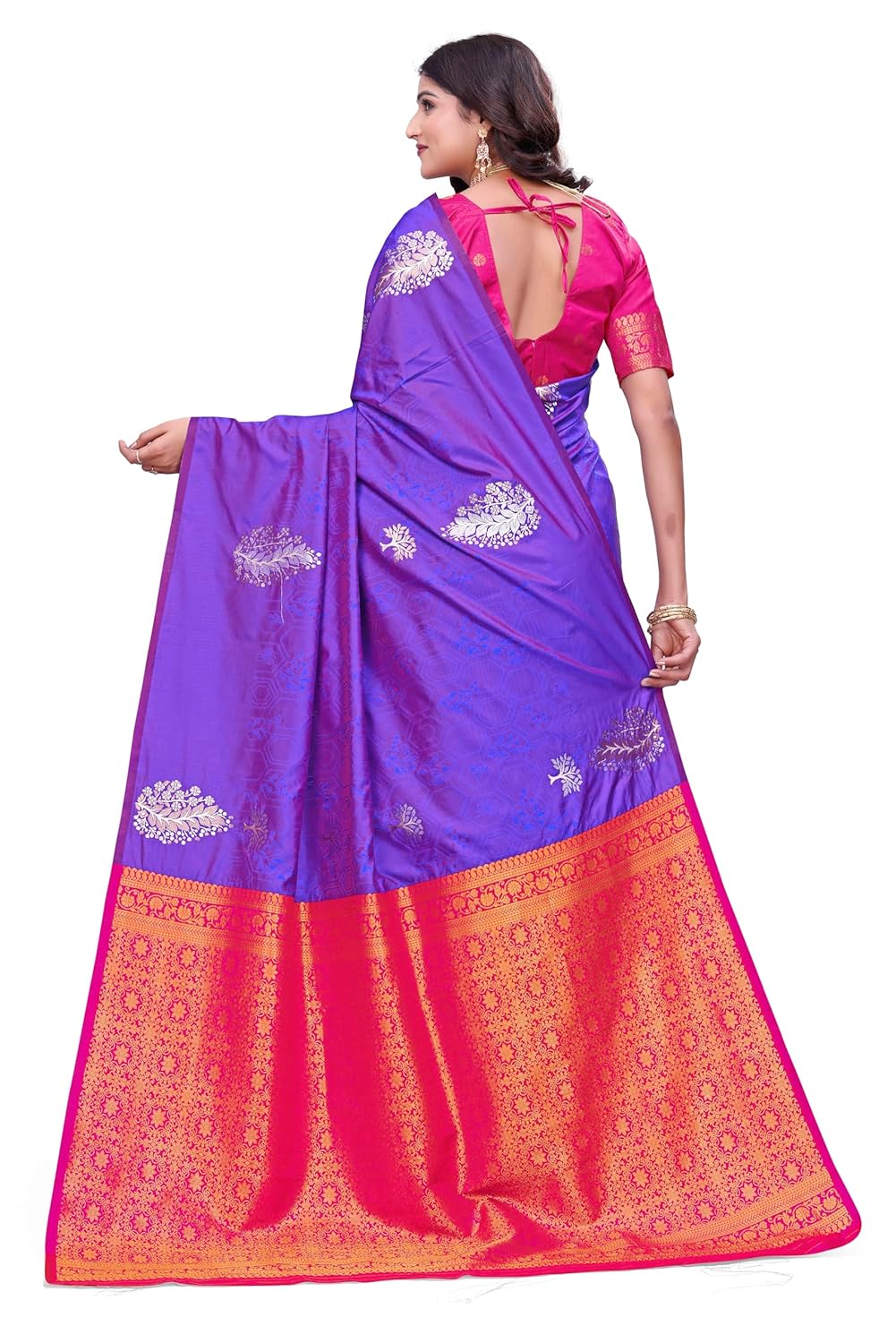Vasthrlay Classic Saree with elegant ethnic styling