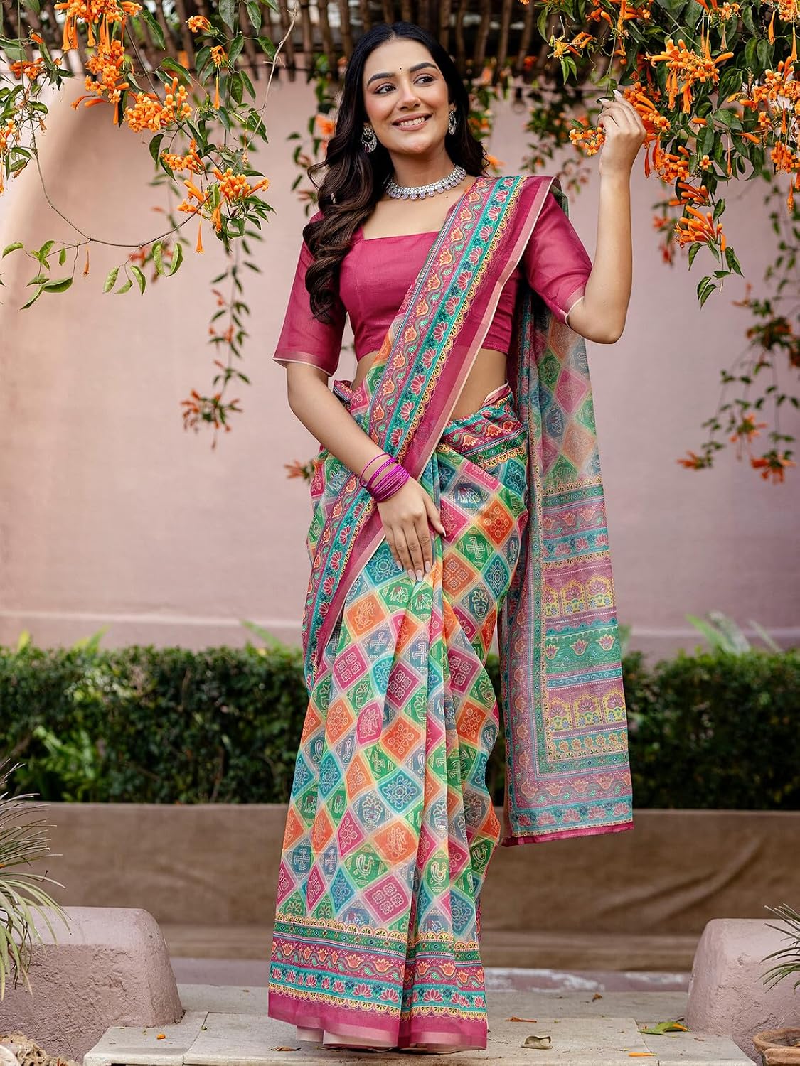 Vasthrlay Multicolor Printed saree for ceremony and occasion wear