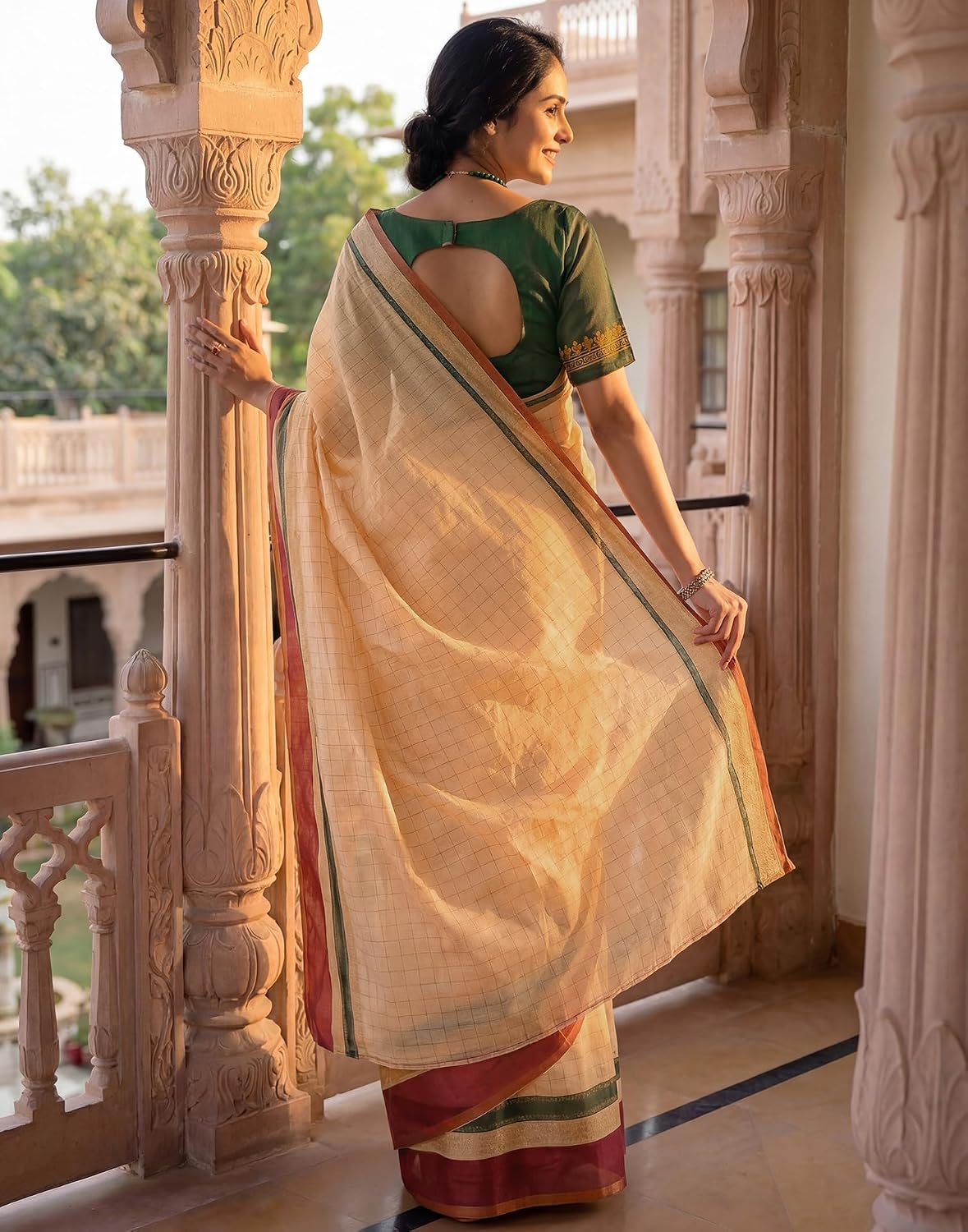 Vasthrlay Printed saree design in Off White traditional style