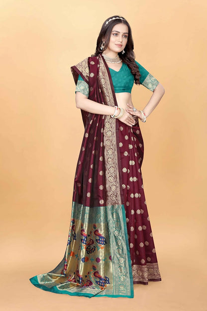 VasthrlayEthnic Classic Saree with refined wedding design
