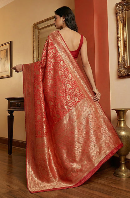 Vasthrlay Classic Traditional Saree for wedding and party wear styling