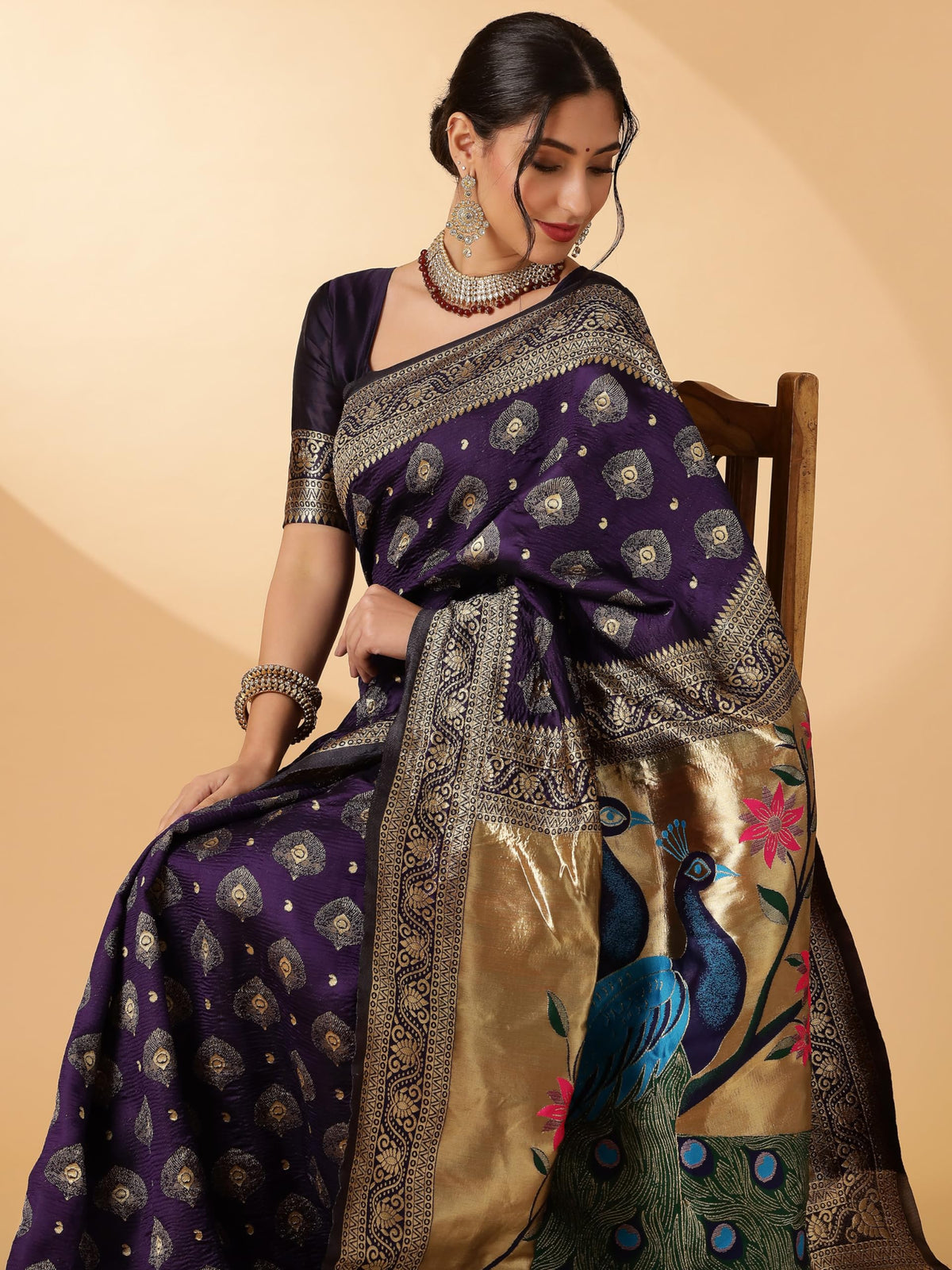 Vasthrlay Classic Traditional Saree with elegant paithani styling