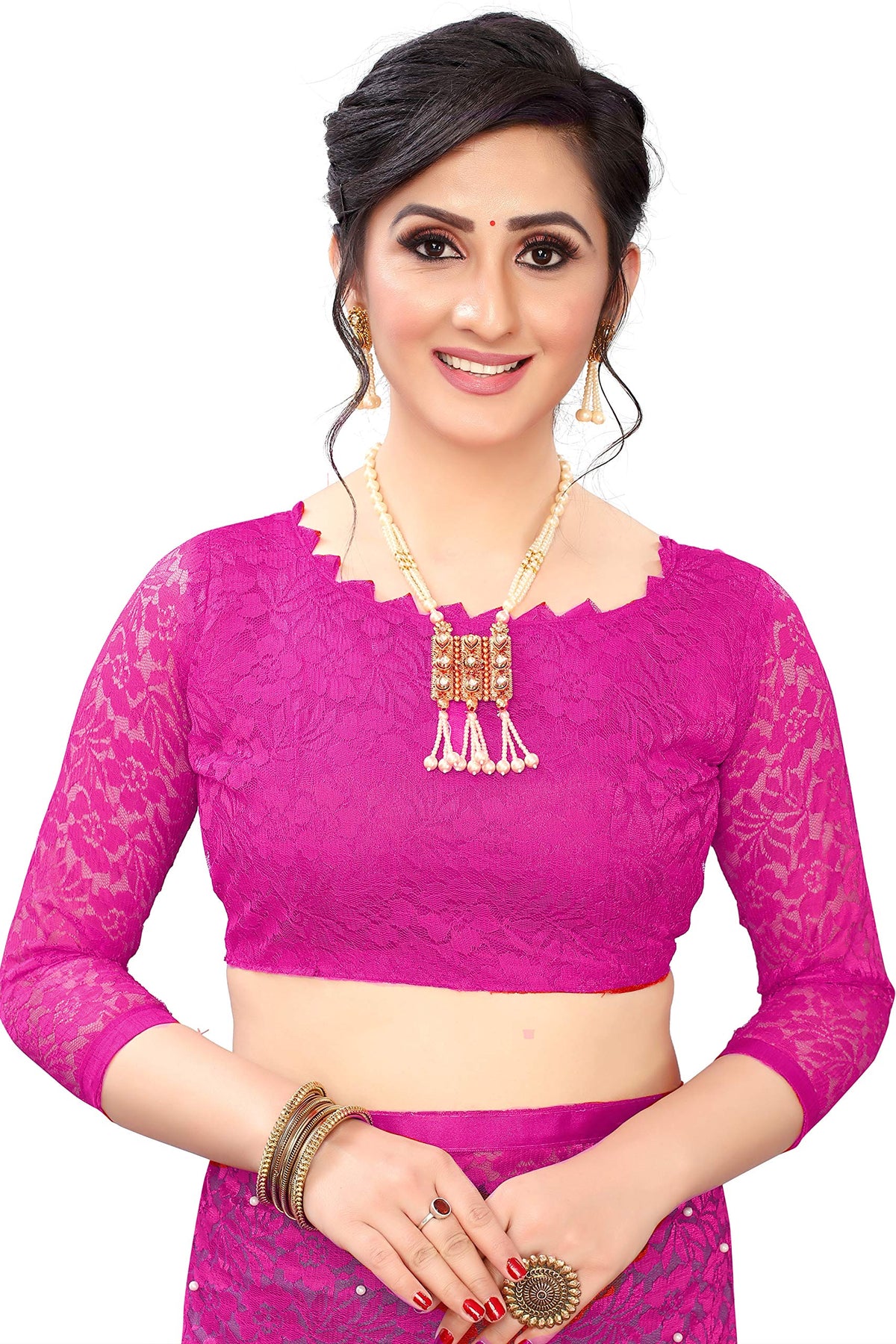Vasthrlay Ethnic Classic Saree with decorative traditional design