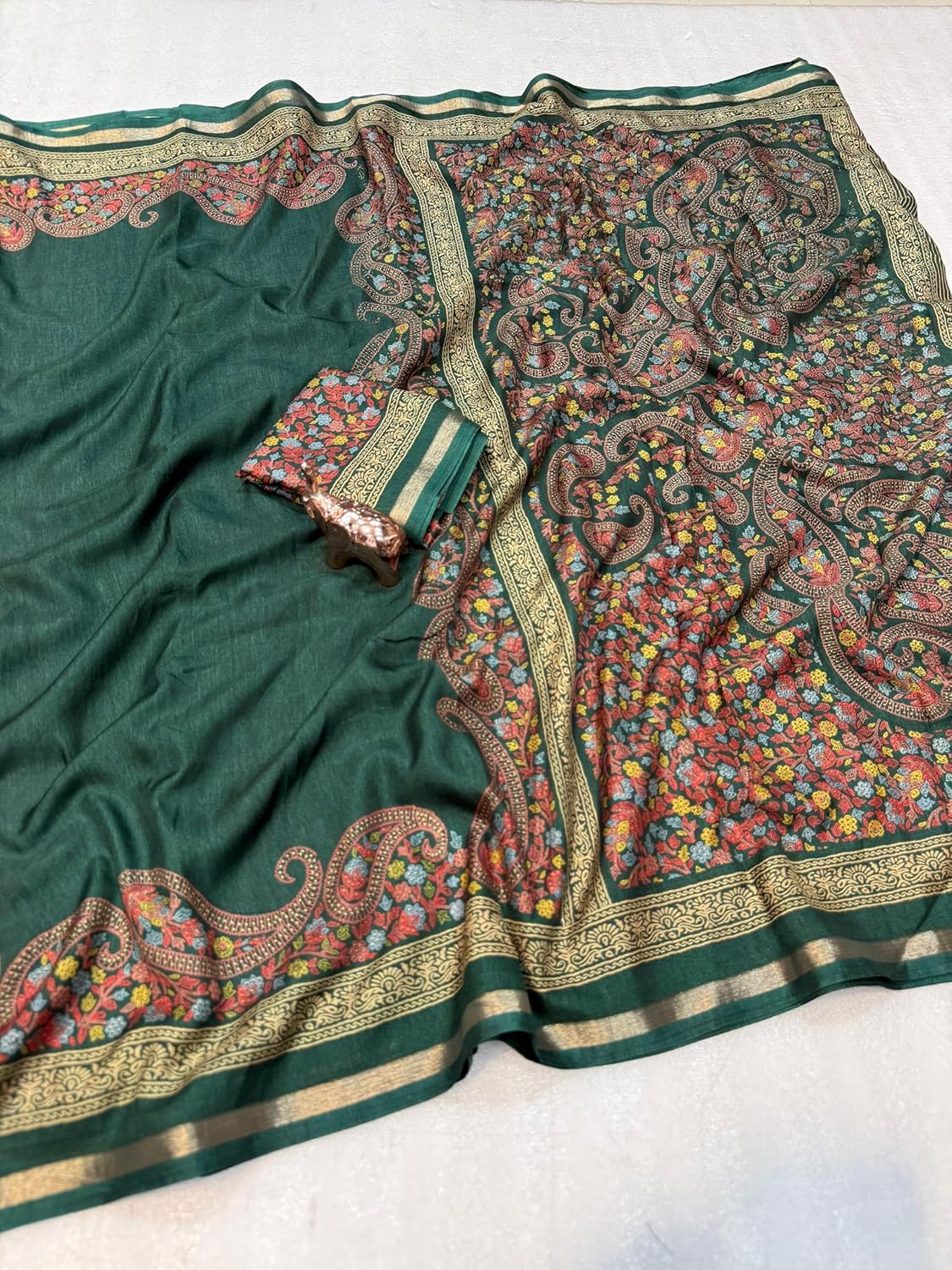 Vasthrlay Classic Kalamkari Saree with elegant Ethnic styling