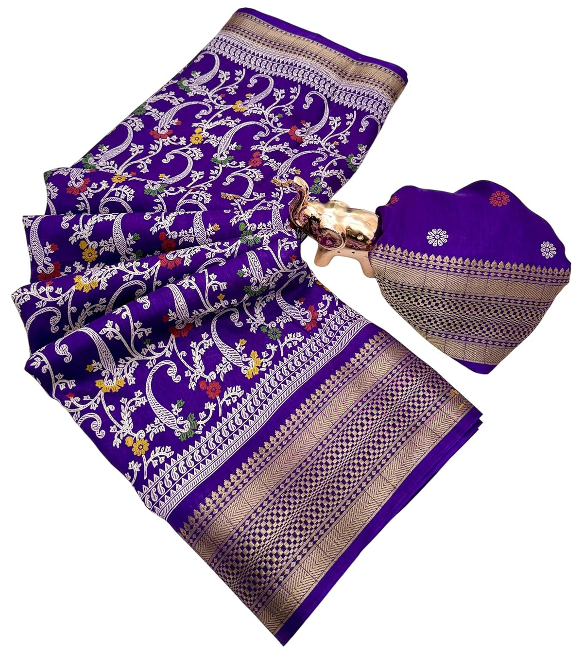 Vasthrlay Classic Ethnic Printed Saree for festive ethnic occasions