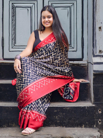 Vasthrlay Classic Traditional Saree for wedding and party wear styling