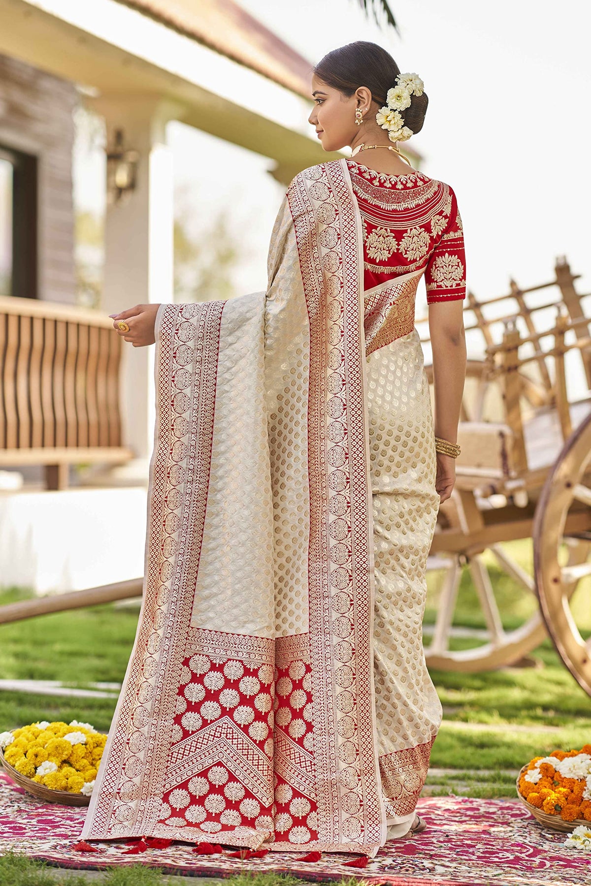 Vasthrlay Classic Traditional Saree for wedding and party wear styling