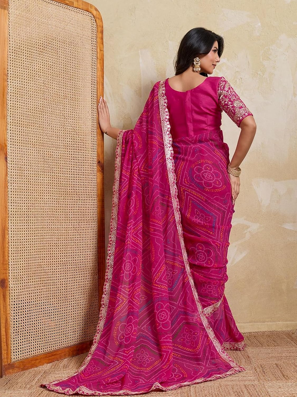 VasthrlayEthnic Classic Saree with refined embroidery design