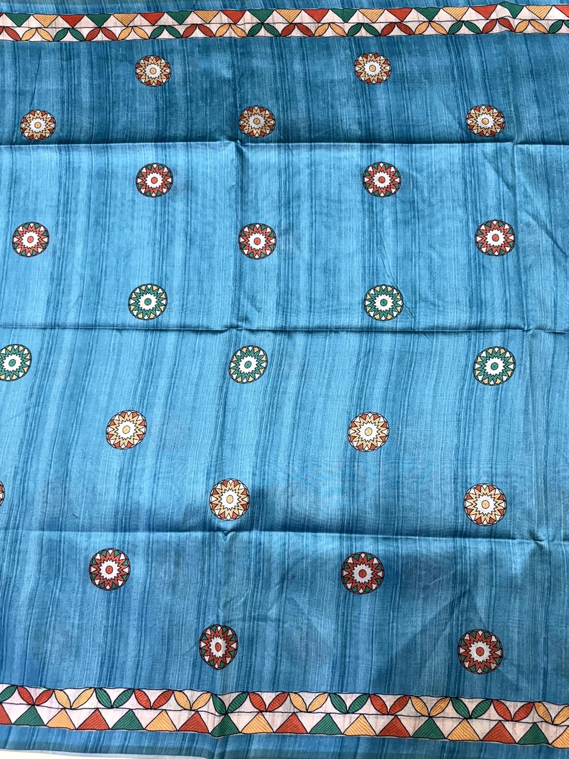 Vasthrlay Ethnic Classic Saree with decorative Kalamkari design