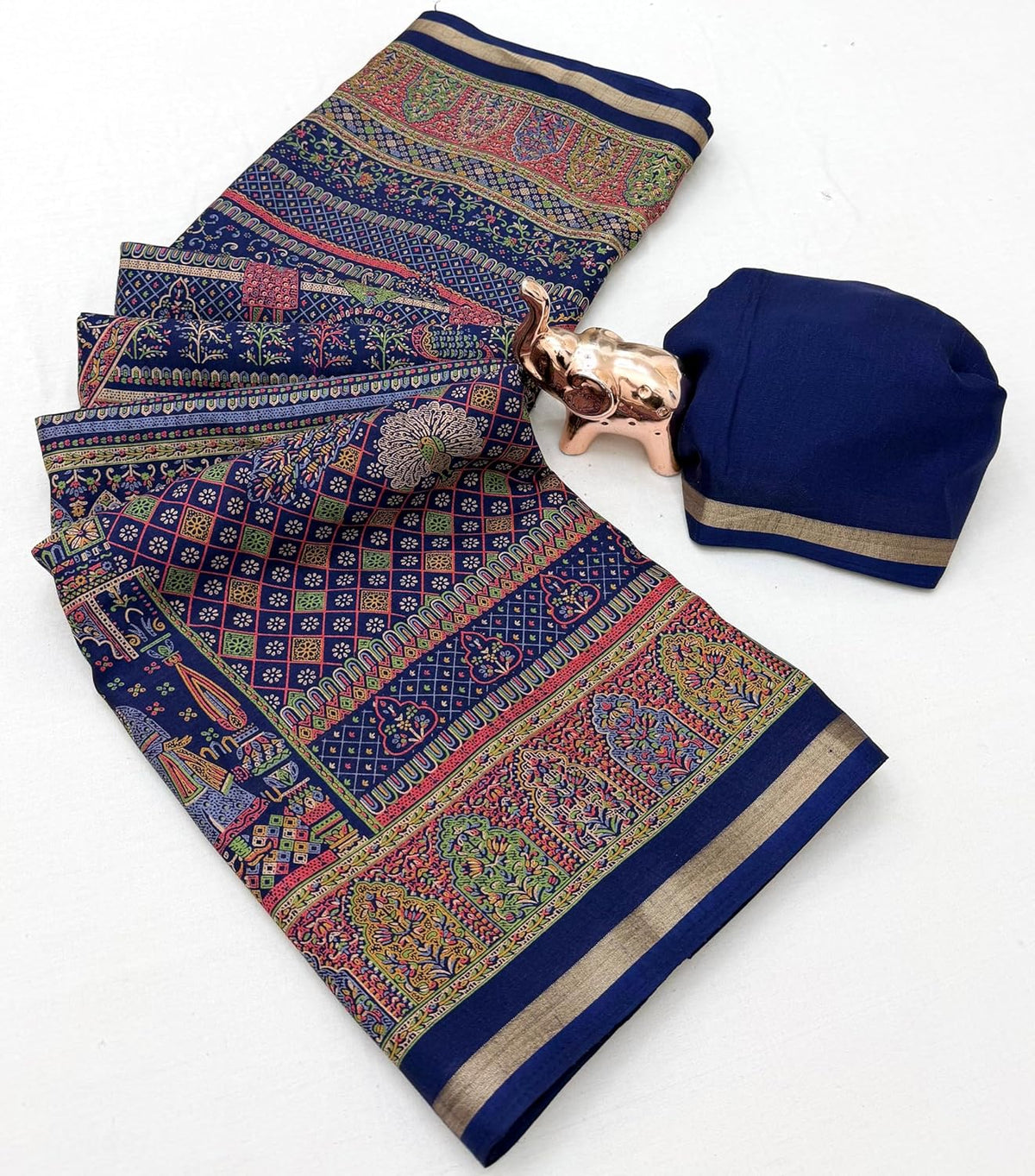 Vasthrlay Ethnic Classic Saree with decorative Kalamkari design