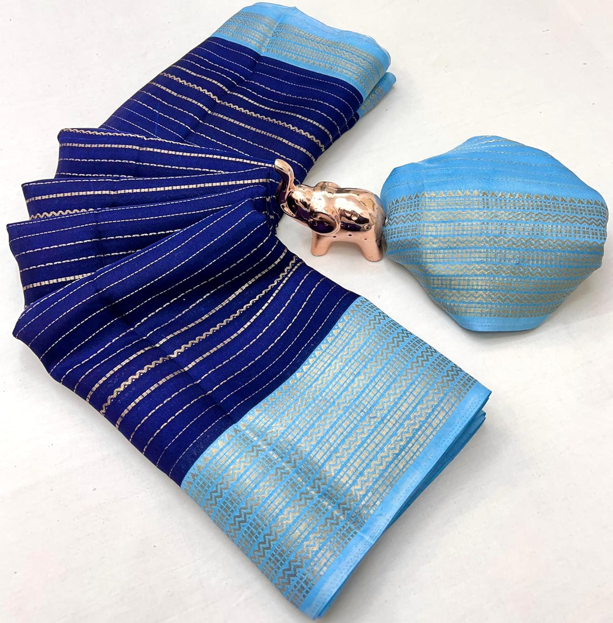 Vasthrlay Ethnic Classic Saree with decorative Printed design