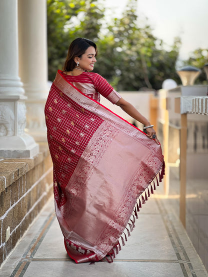 Vasthrlay Classic Traditional Saree for wedding and party wear styling