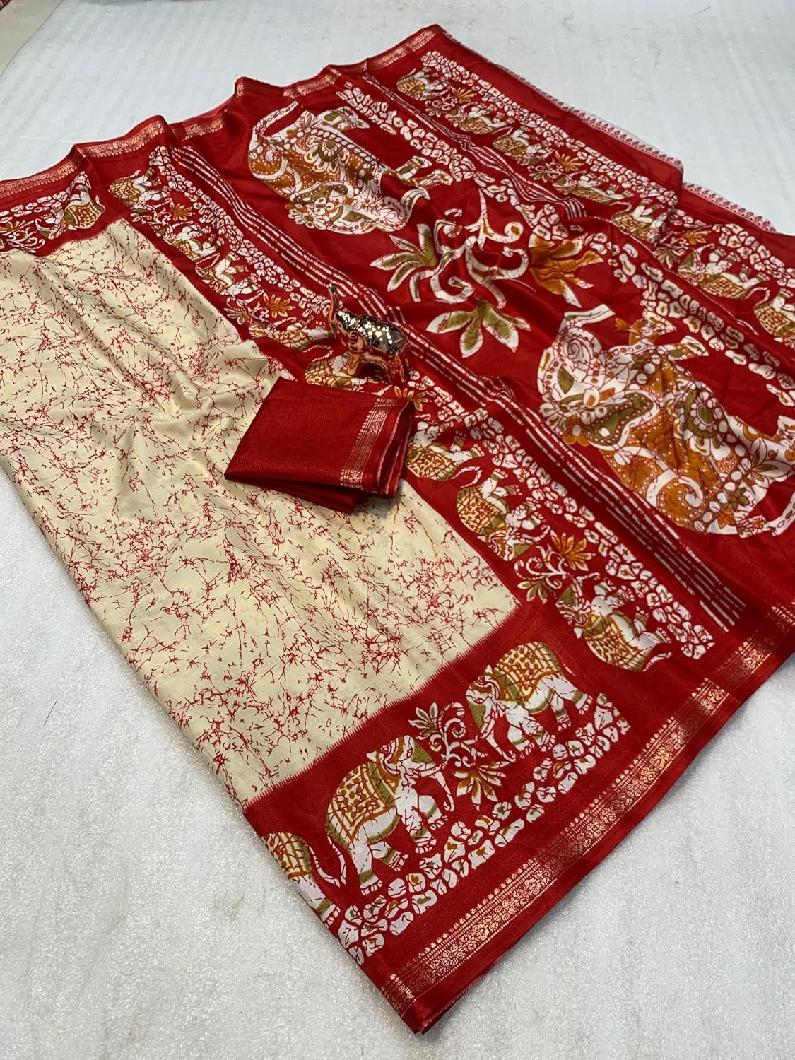 Vasthrlay Classic Kalamkari Saree with elegant Ethnic styling