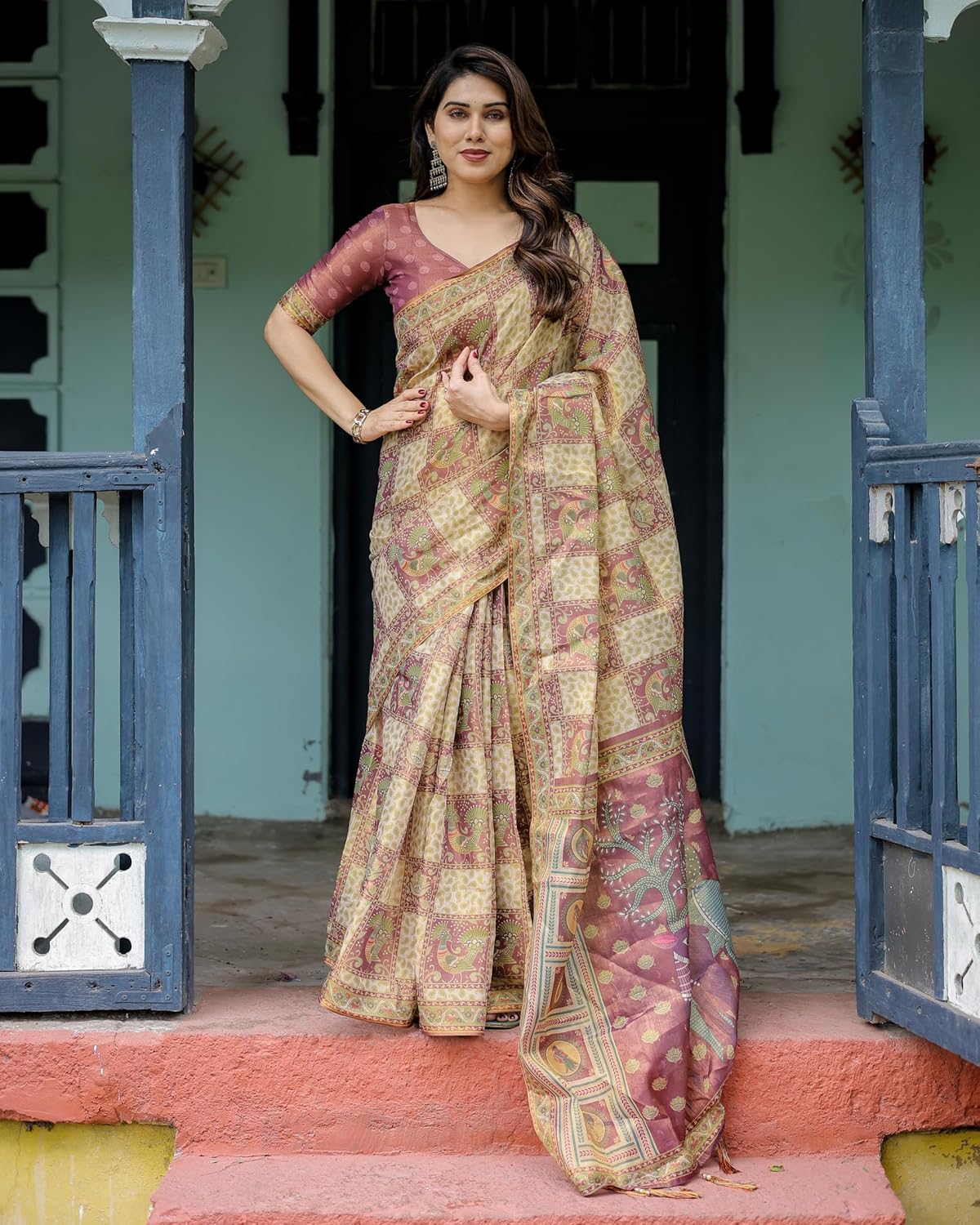 Vasthrlay Turquoise Saree with elegant handloom and traditional styling