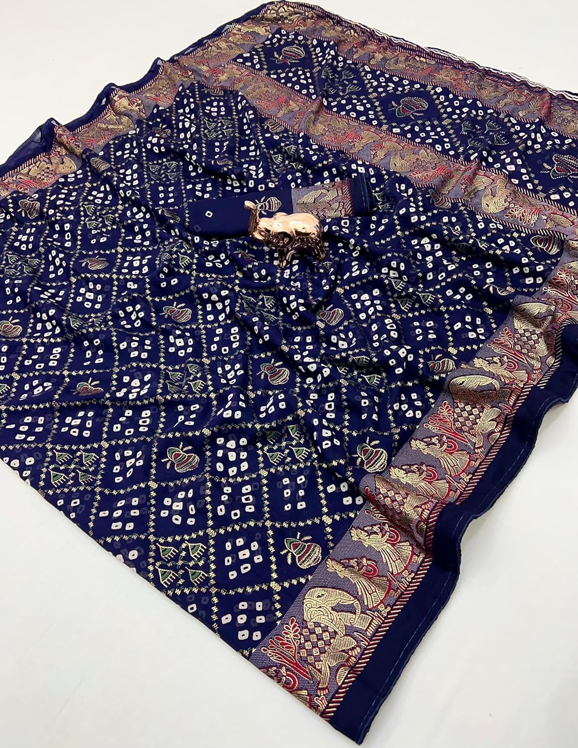 Vasthrlay Classic Kalamkari Saree with elegant Georgette styling