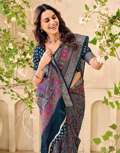 Vasthrlay Red saree with Printed styling and Georgette look