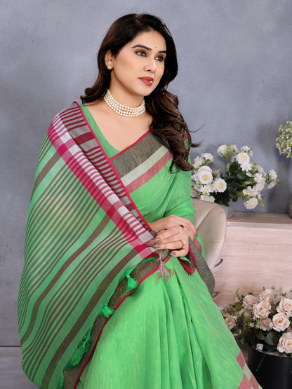 Vasthrlay Ethnic Green Saree with decorative traditional design