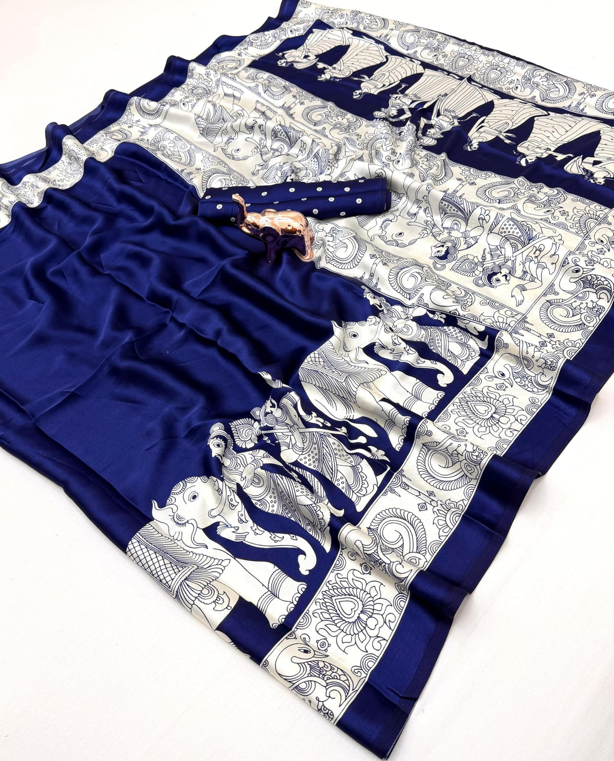 Vasthrlay Classic Kalamkari Saree with elegant Ethnic styling