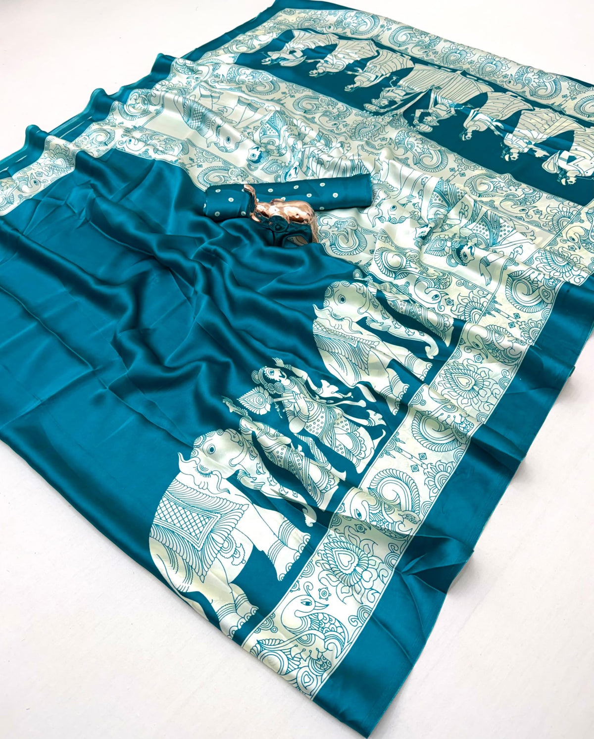 Vasthrlay Classic Kalamkari Saree with elegant Ethnic styling