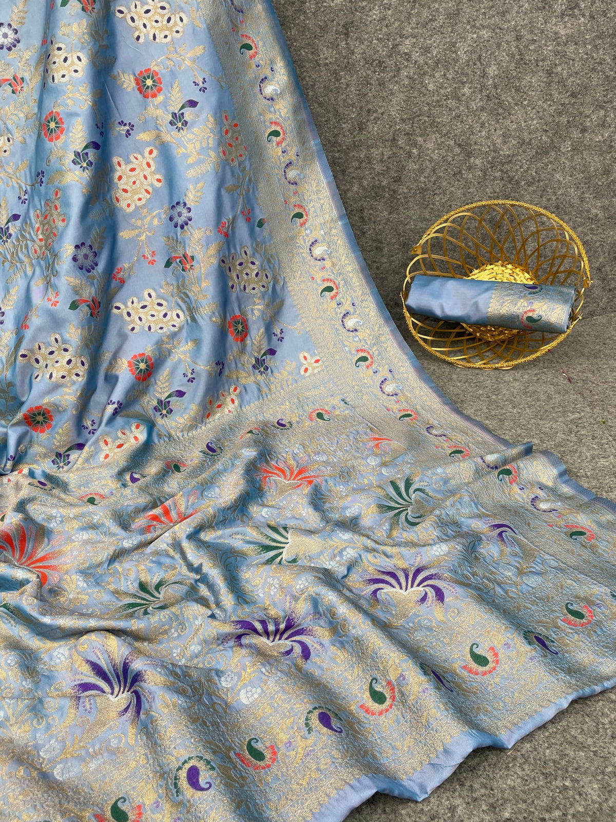 Vasthrlay Classic Traditional Saree for wedding and party wear styling
