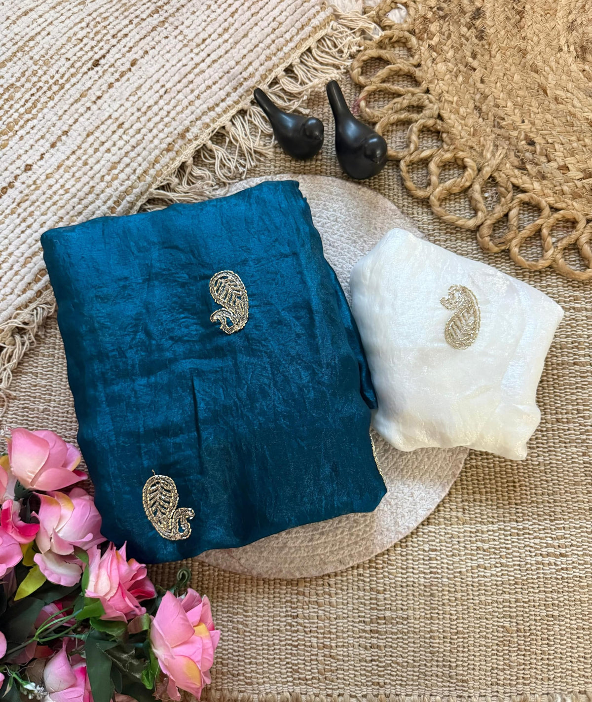 Vasthrlay Classic Traditional Saree for wedding and party wear styling