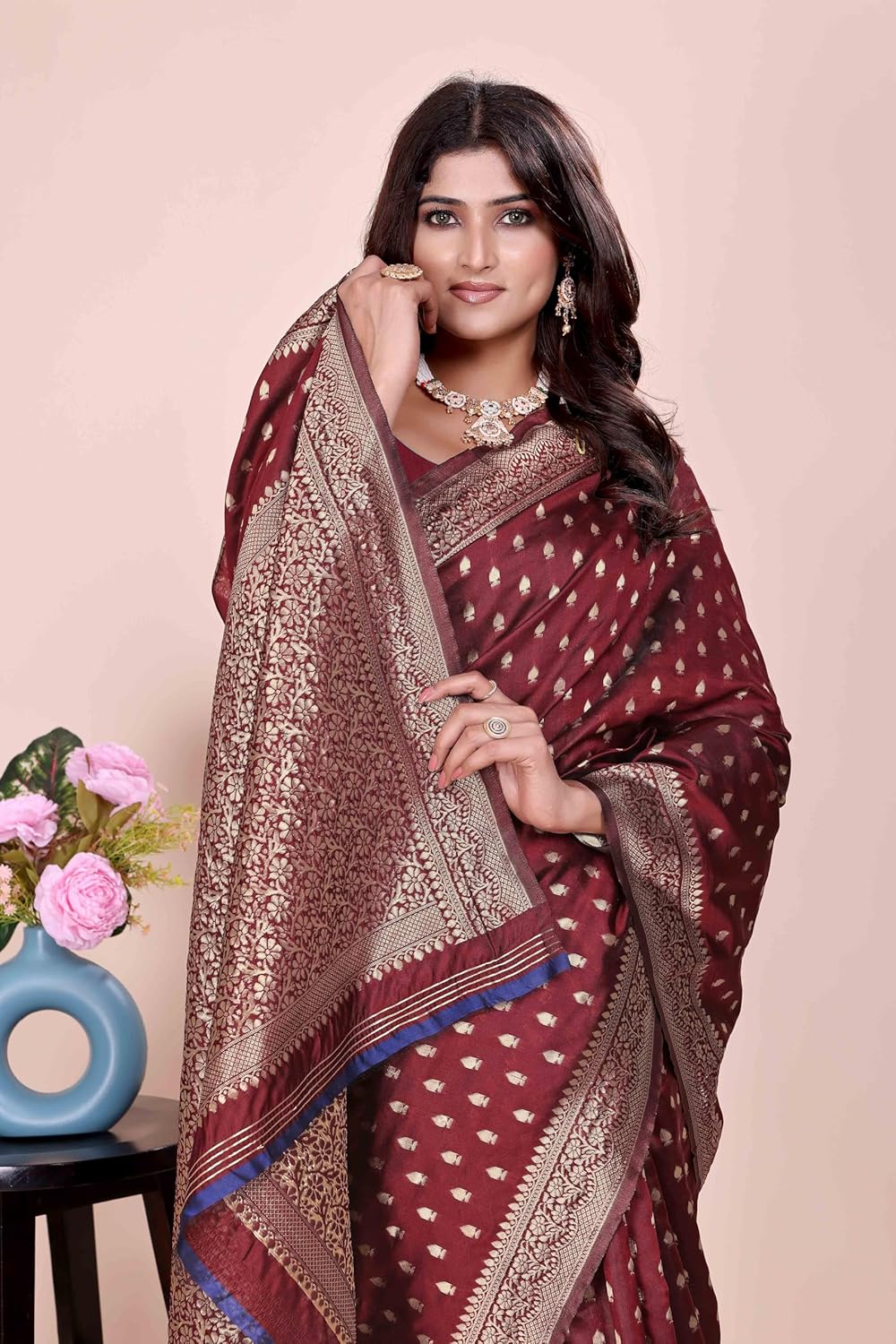 VasthrlayWedding Saree in Classic with elegant ethnic ethnic appeal