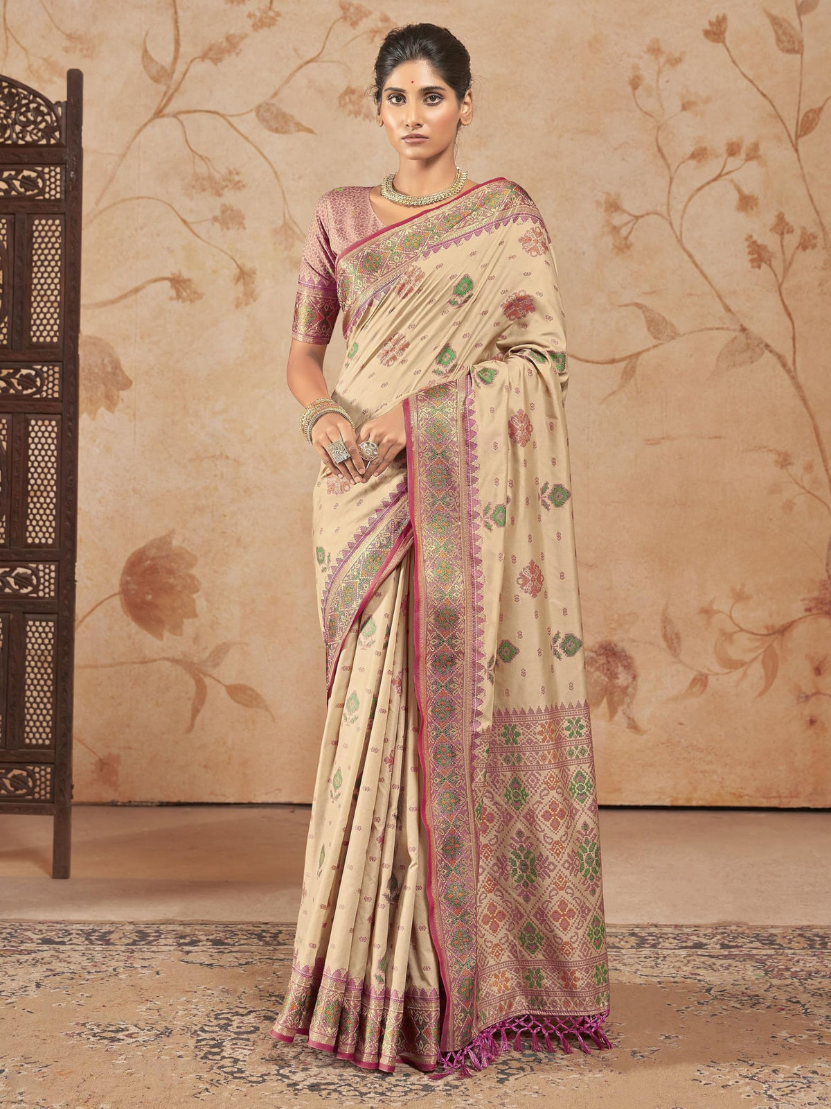 Vasthrlay Classic Traditional Saree for wedding and party wear styling