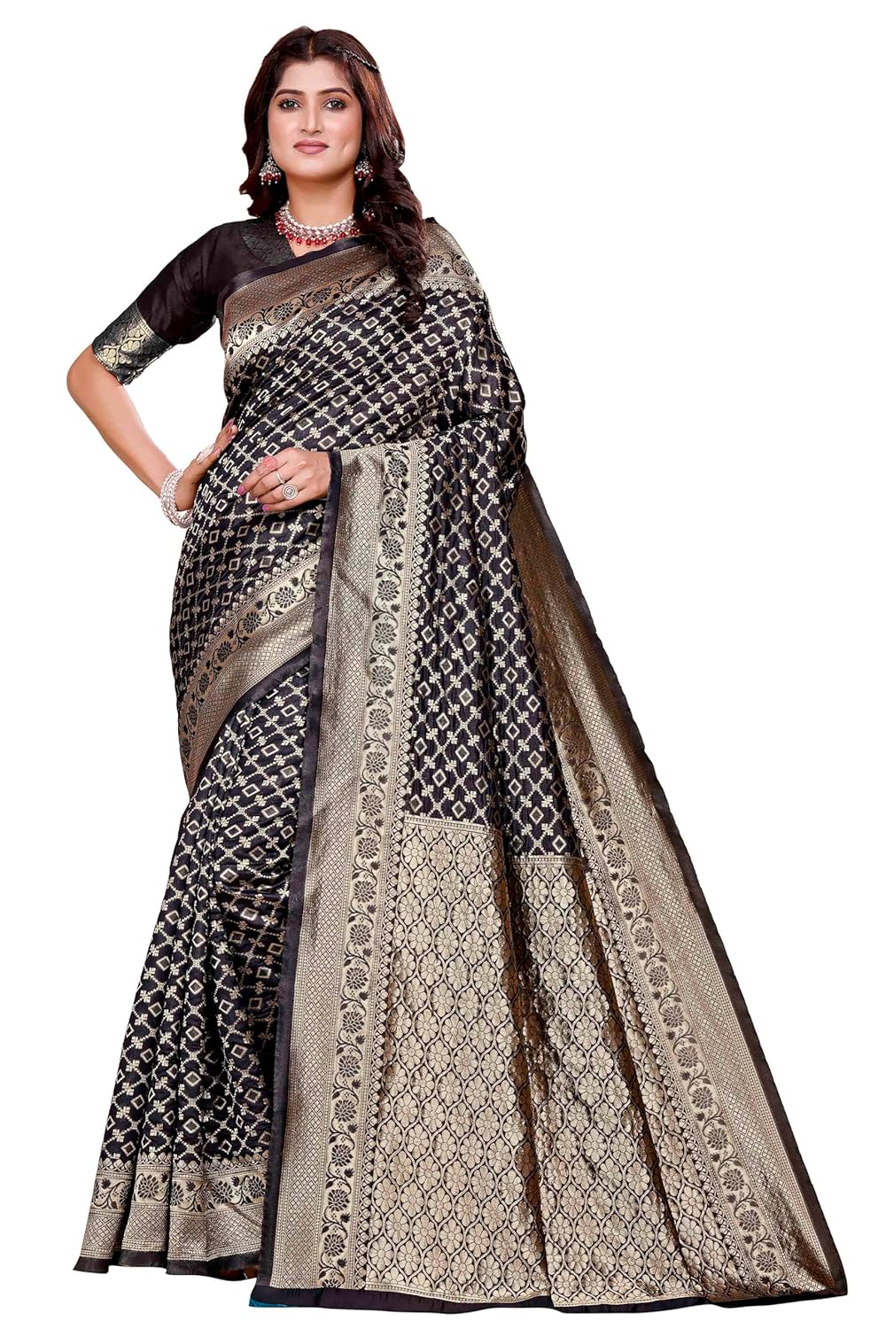 VasthrlayClassic Ethnic Wedding Saree for festive ethnic occasions