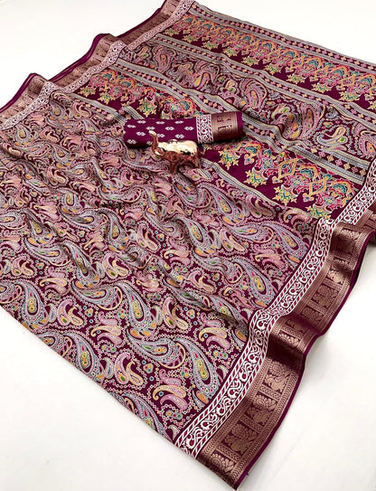 Vasthrlay Classic Kalamkari Saree with elegant Ethnic styling