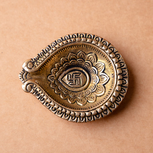 Samskara Home Anit Brass Diya
