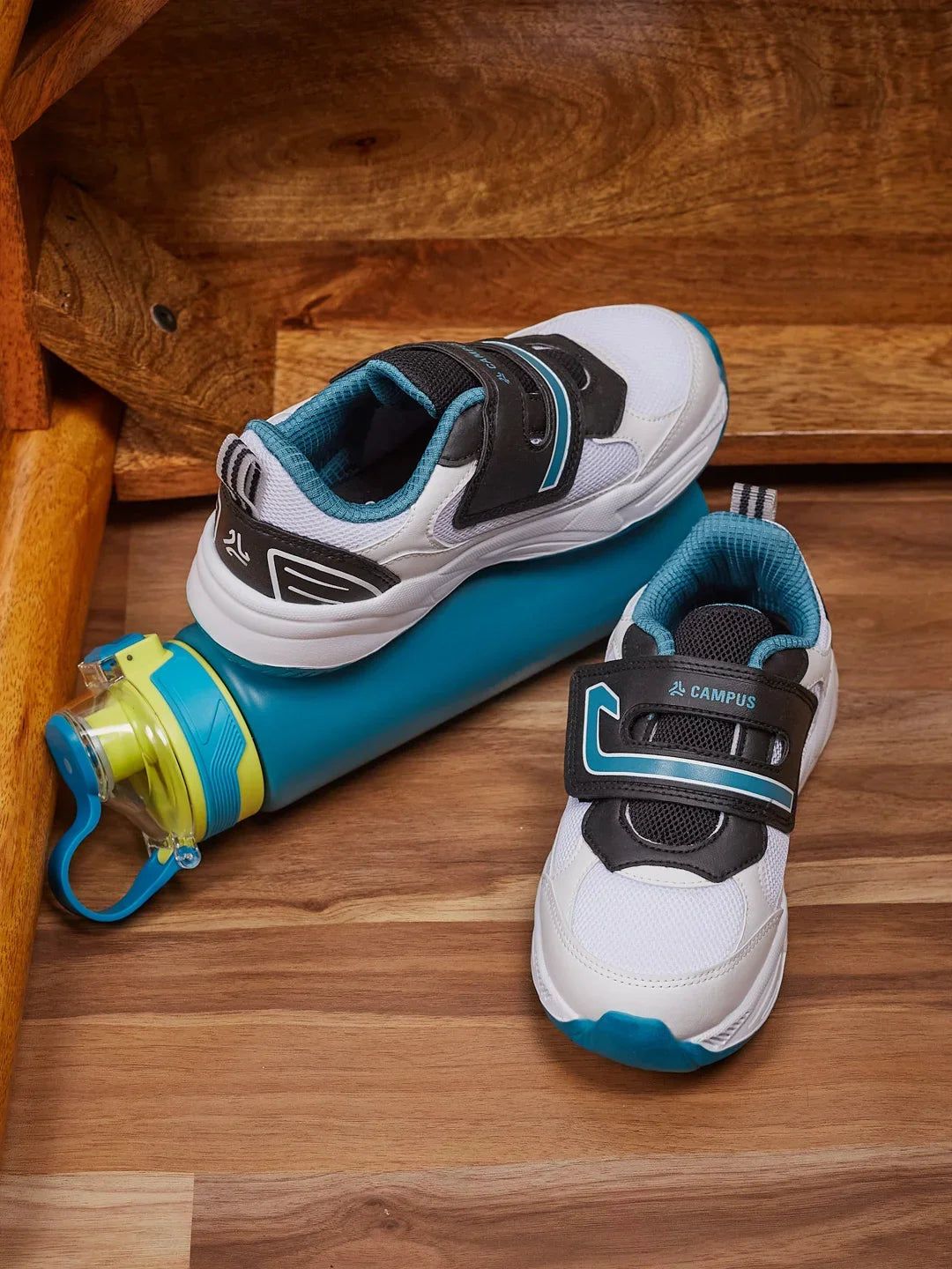 Campus ALBIT V White Kids Sneakers