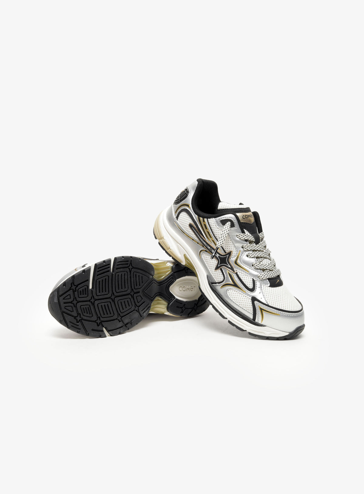Comet Apex Onyx Sneakers