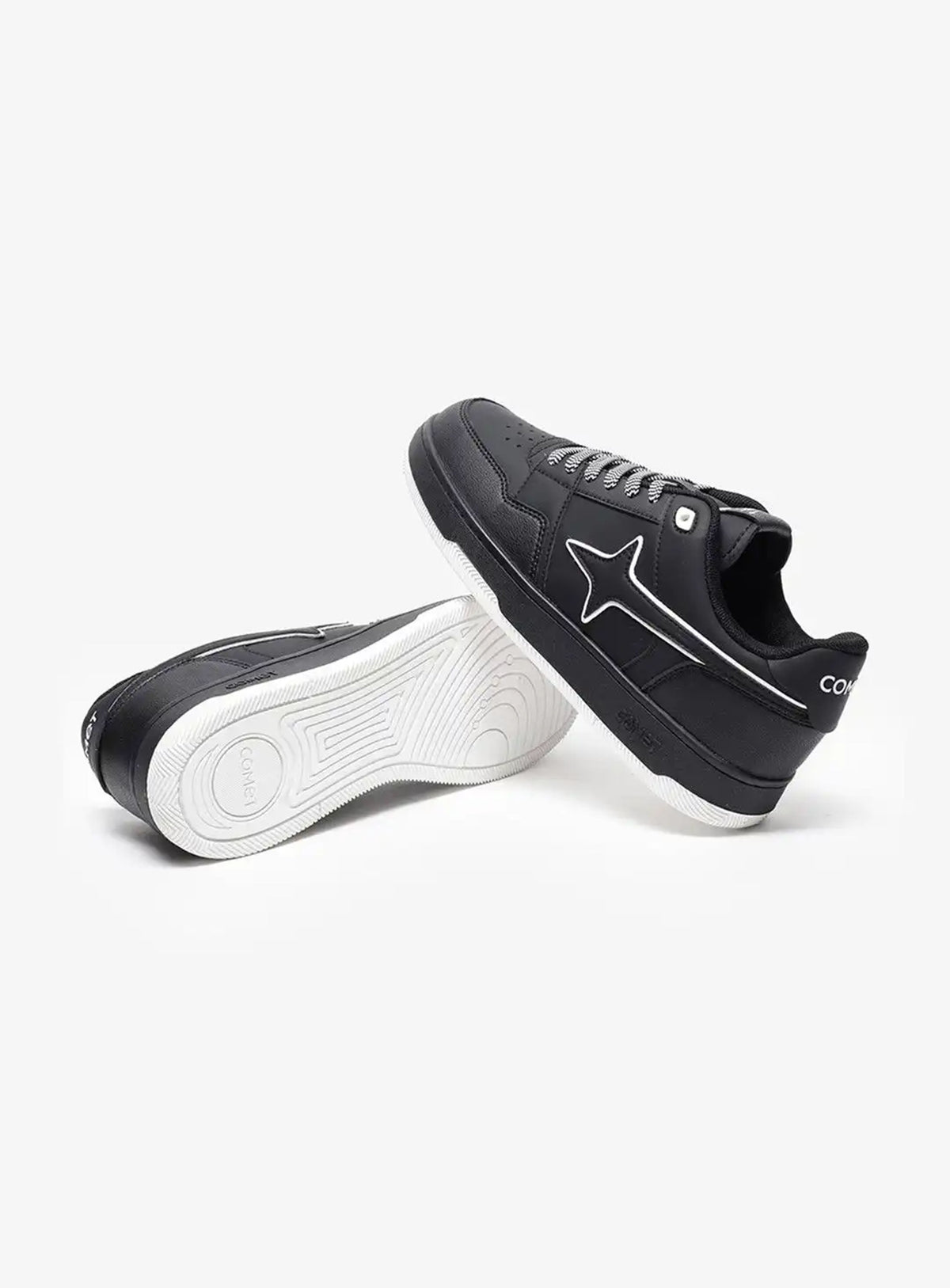 Comet X Lows Armstrong Sneakers