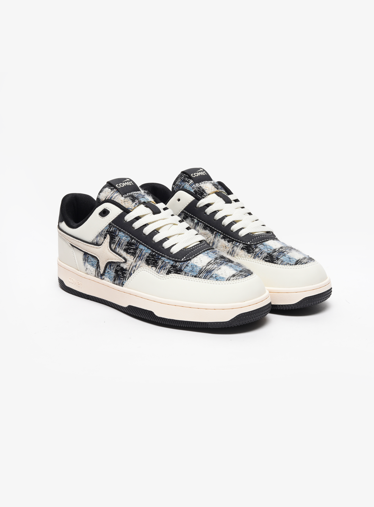 Comet X Lows Frostbite Sneakers