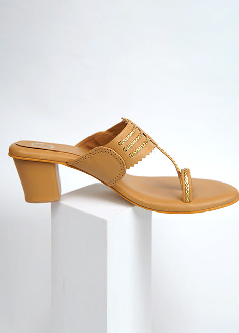 Dhaga Tan Brown Block Heel Kolhapuri for Women