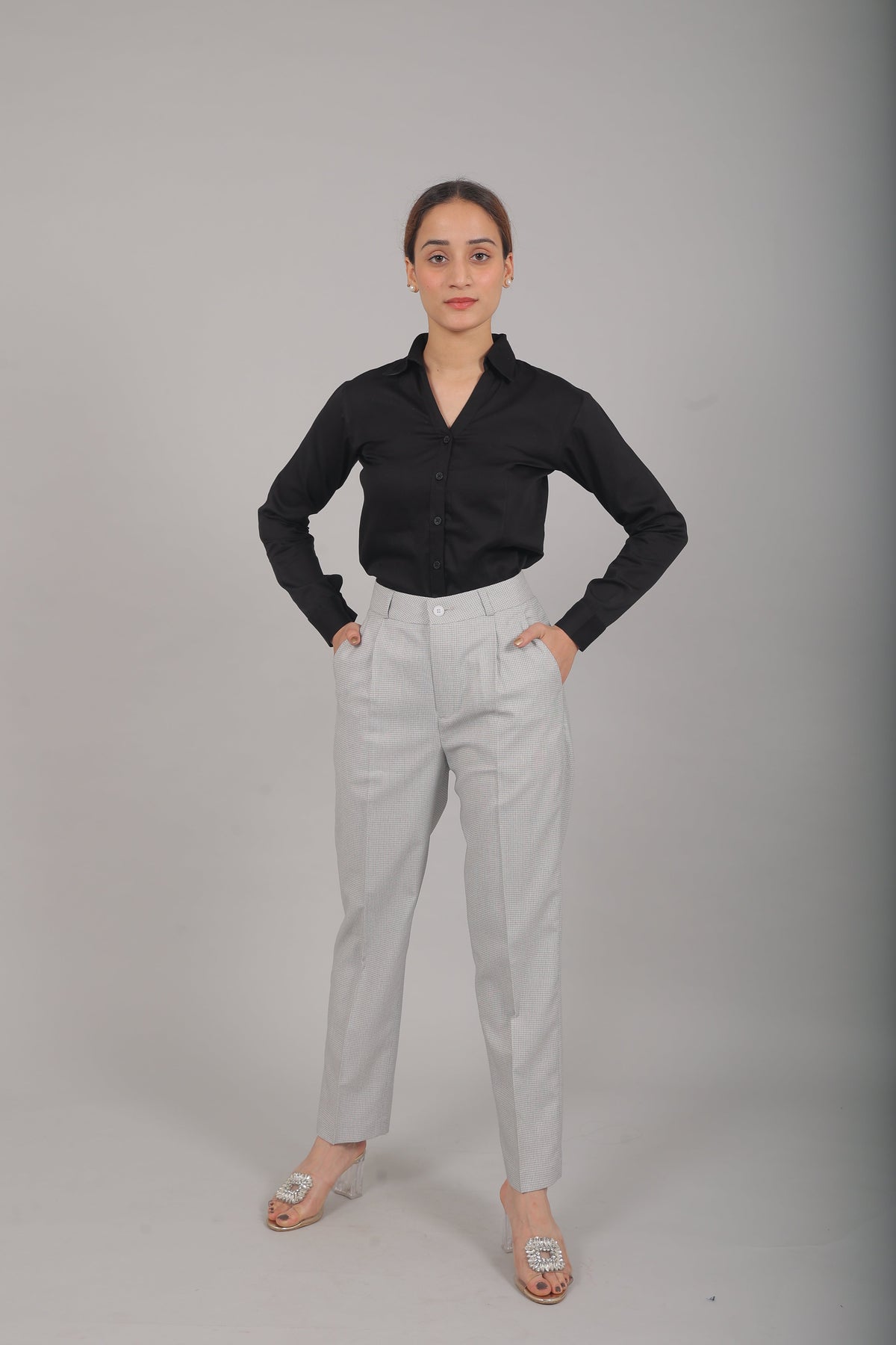 Veshbhoshaa Bluebird Women'S Black And White Checks Trouser - PUSHMYCART