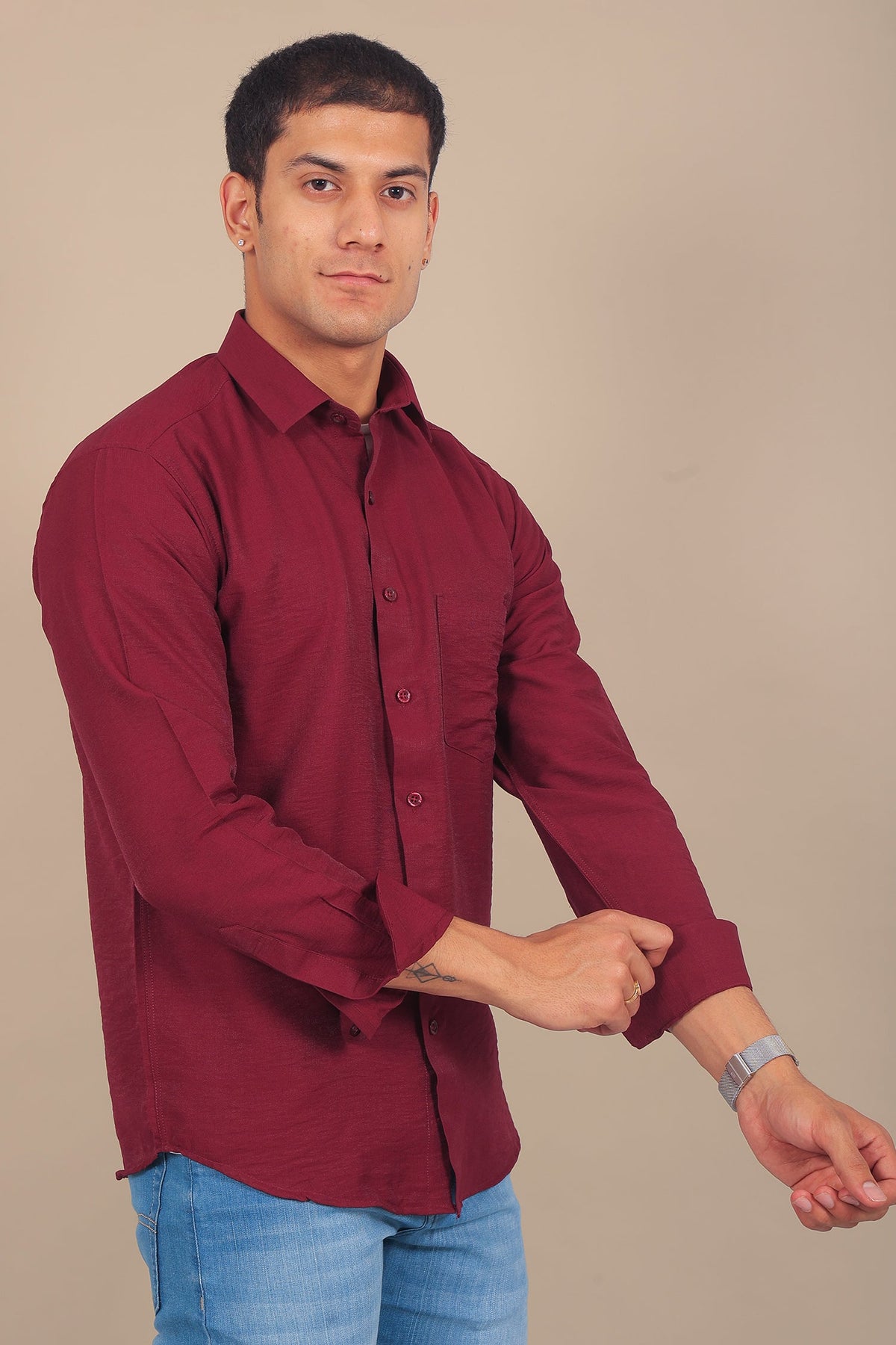 Veshbhoshaa Bluebird Men'S Maroon Knitted Plain Shirt - PUSHMYCART