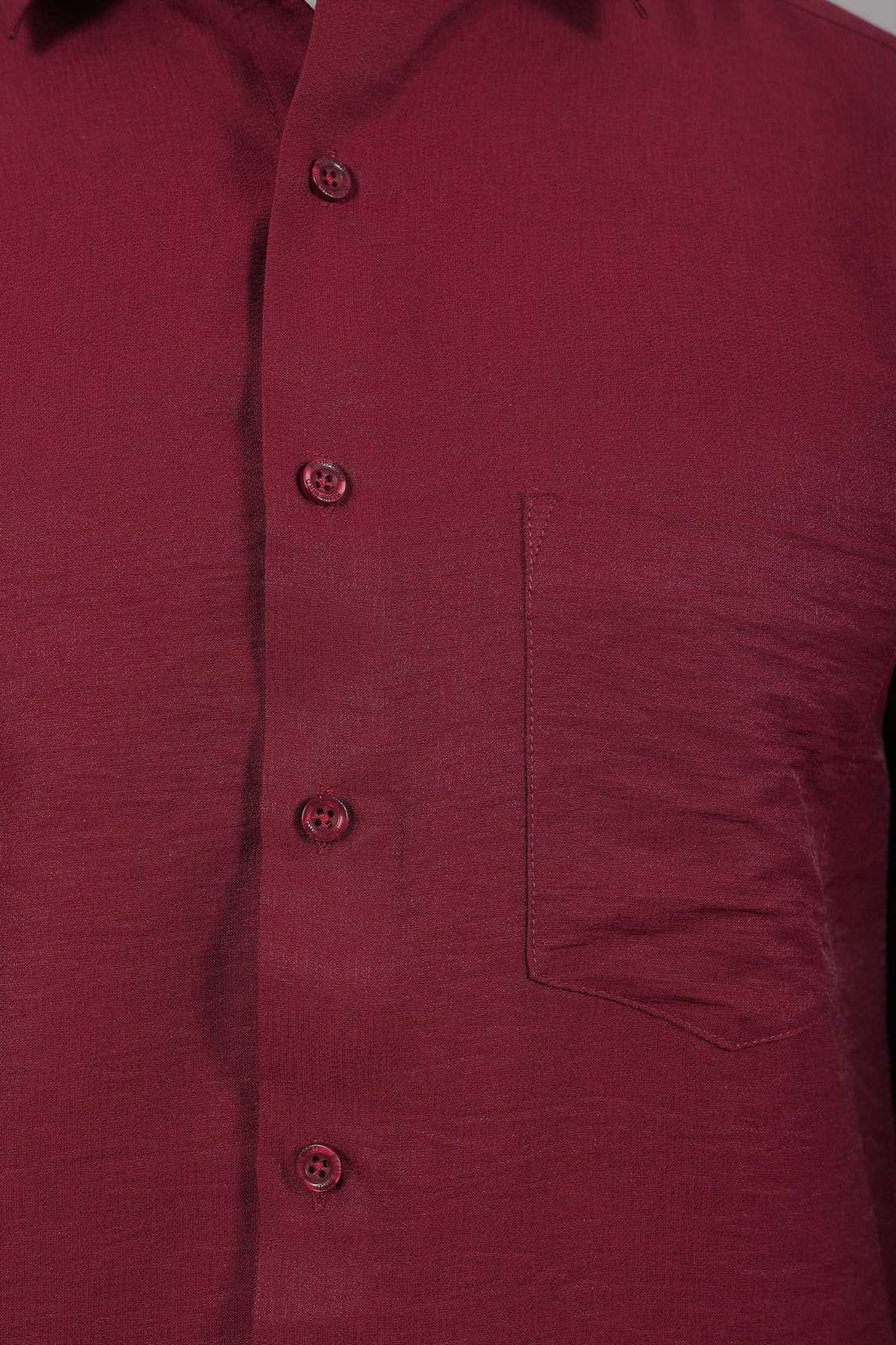 Veshbhoshaa Bluebird Men'S Maroon Knitted Plain Shirt - PUSHMYCART