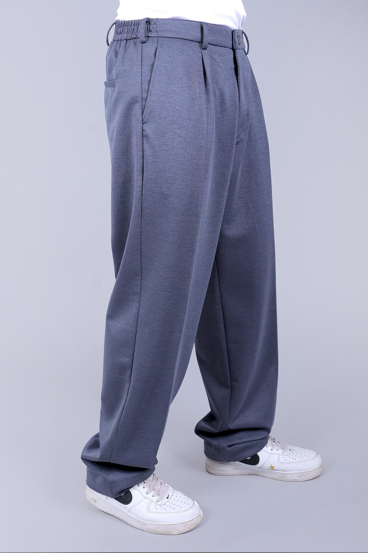Veshbhoshaa Bluebird Korean Pleated Pant Grey Color - PUSHMYCART