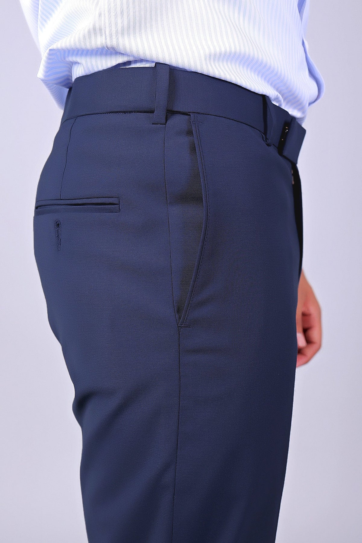 Veshbhoshaa Bluebird Men'S Blue Stretch Band Trousers - PUSHMYCART