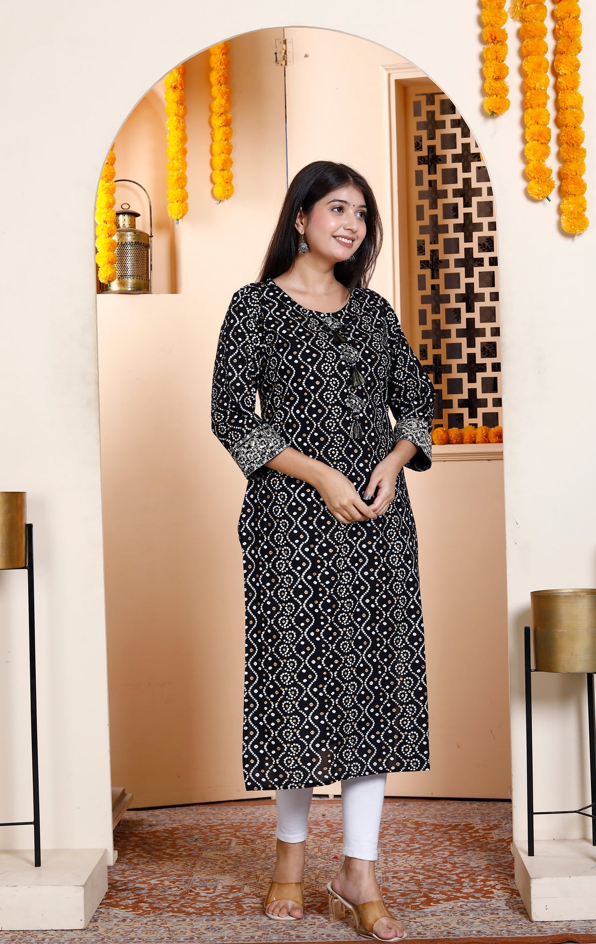 Miravan Womens Rayon Embroidery Black Bandhani Printed Straight Kurti - view 15