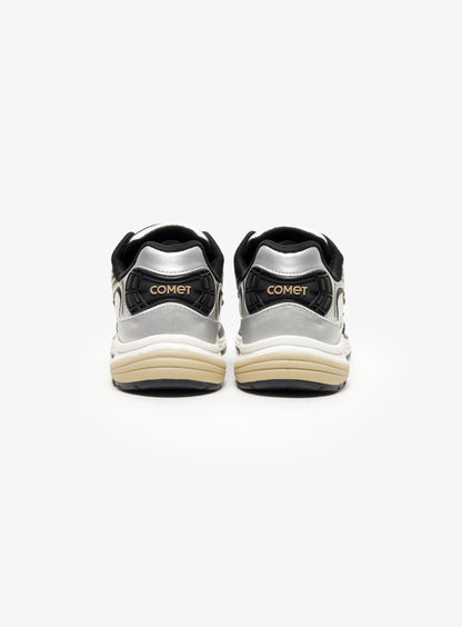 Comet Apex Onyx Sneakers