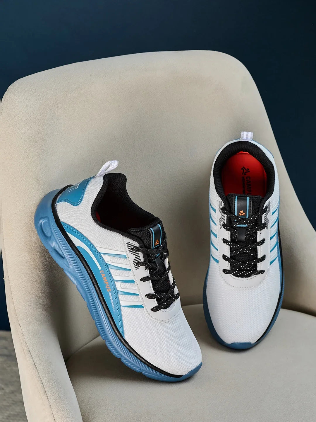 Campus DASHO White Mens Running Shoes