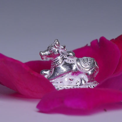 Pure Silver Small Nandi 11g - PUSHMYCART